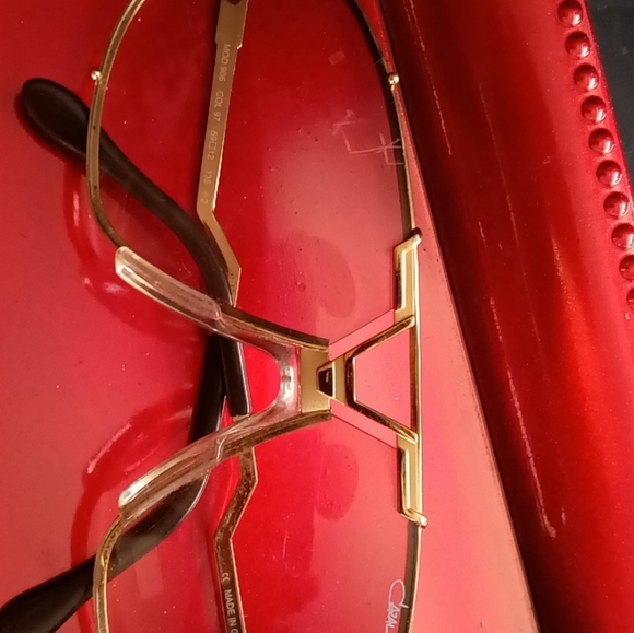Cazal 906 sunglasses - Picture 2 of 2